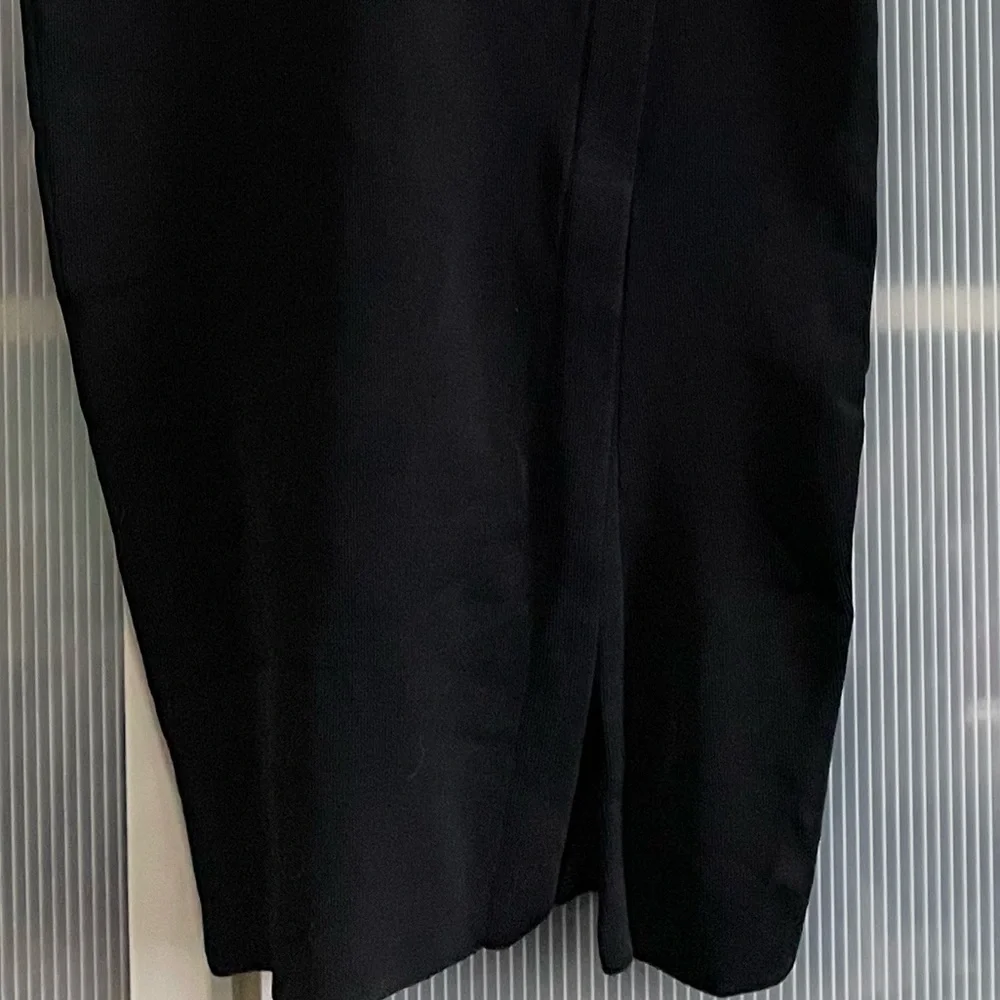 NWOT Aritzia Babaton Body-con Elegant Black Sleeveless Dress Size XXS - Picture 7 of 13